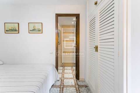 Купить квартиру в Кастельдефельс, Испания с 2 спальни, 100м², № 6260 - фото 20