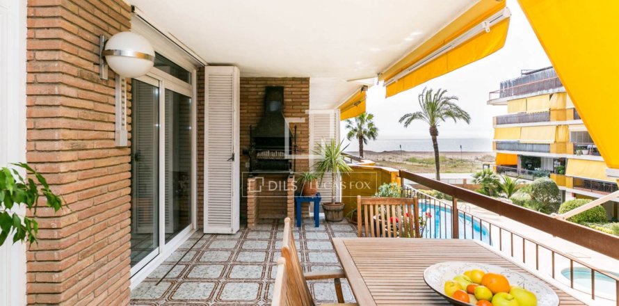 Квартира с 2 спальнями в Кастельдефельсе, Барселона, Каталония, Испания № 6260