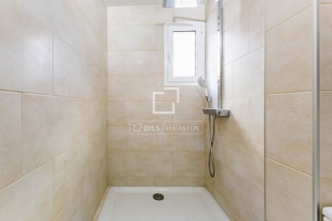 Купить квартиру в Кастельдефельс, Испания с 2 спальни, 100м², № 6260 - фото 26