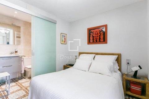 Купить квартиру в Кастельдефельс, Испания с 2 спальни, 100м², № 6260 - фото 10