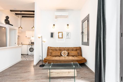 2 bedrooms apartment for sale in Barcelona, Catalonia, Spain № 6262 - photo 16