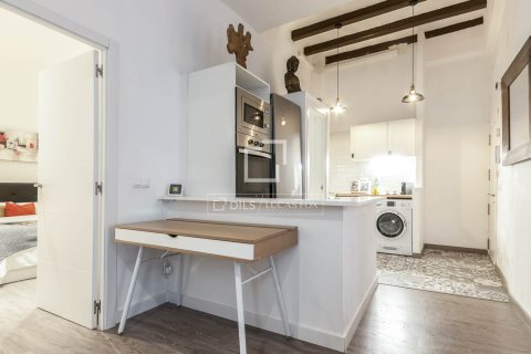 Купить виллу в Барселона, Испания с 2 спальни, 77м², № 6262 - фото 16