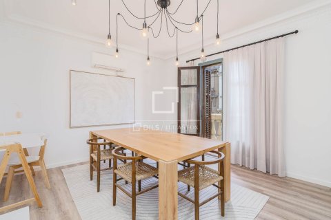 4 bedrooms apartment for sale in Barcelona, Catalonia, Spain № 6261 - photo 12