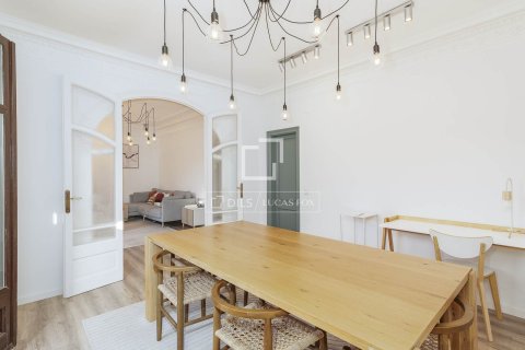 4 bedrooms apartment for sale in Barcelona, Catalonia, Spain № 6261 - photo 11