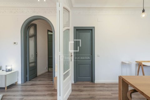 4 bedrooms apartment for sale in Barcelona, Catalonia, Spain № 6261 - photo 26