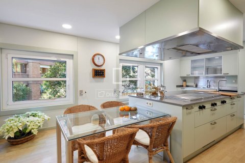 6 bedrooms apartment for sale in Barcelona, Catalonia, Spain № 6265 - photo 9