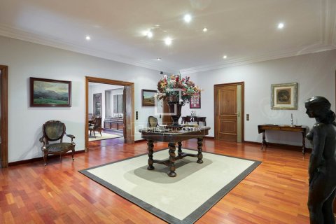 6 bedrooms apartment for sale in Barcelona, Catalonia, Spain № 6265 - photo 8