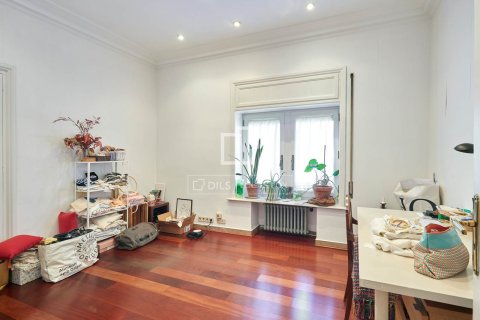 6 bedrooms apartment for sale in Barcelona, Catalonia, Spain № 6265 - photo 24