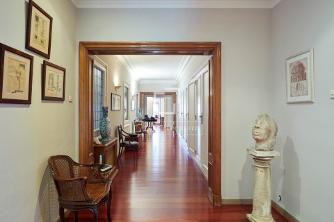 6 bedrooms apartment for sale in Barcelona, Catalonia, Spain № 6265 - photo 23