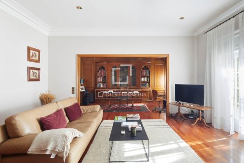 6 bedrooms apartment for sale in Barcelona, Catalonia, Spain № 6265 - photo 3