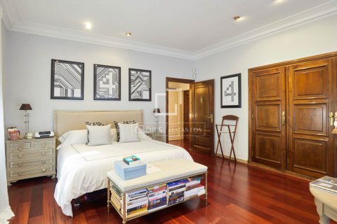 6 bedrooms apartment for sale in Barcelona, Catalonia, Spain № 6265 - photo 12
