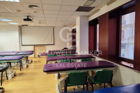 Купить офис в Барселона, Испания № 5723 - фото 10