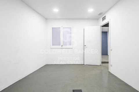 commercial property for sale in Barcelona, Catalonia, Spain № 5722 - photo 13