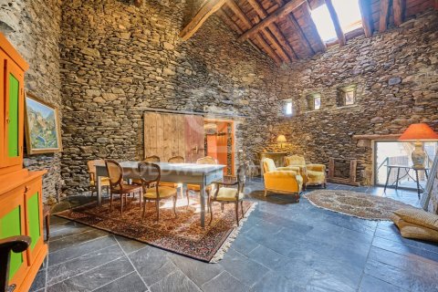 Купить дом в Герона, Испания с 5 спален, 454м², № 5727 - фото 9