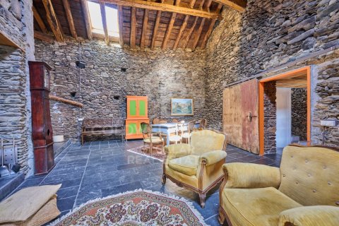 Купить дом в Герона, Испания с 5 спален, 454м², № 5727 - фото 6