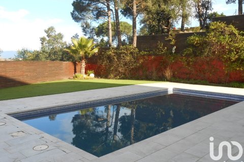 4 bedrooms house for sale in Lloret de Mar, Girona, Catalonia, Spain № 4937 - photo 27