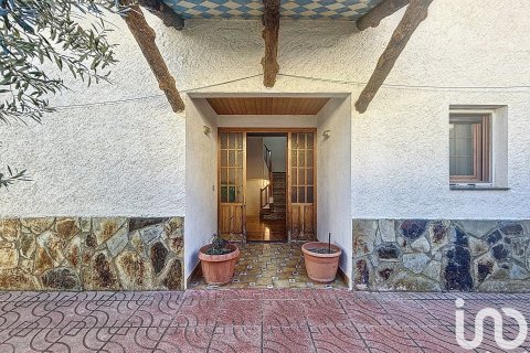 6 bedrooms house for sale in Vilanova Del Valles, Barcelona, Catalonia, Spain № 4936 - photo 11