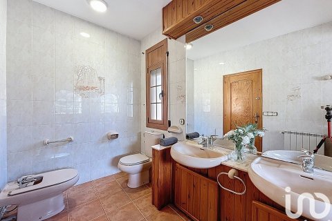 6 bedrooms house for sale in Vilanova Del Valles, Barcelona, Catalonia, Spain № 4936 - photo 16