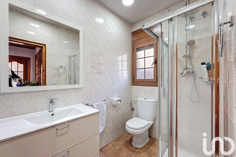 6 bedrooms house for sale in Vilanova Del Valles, Barcelona, Catalonia, Spain № 4936 - photo 23