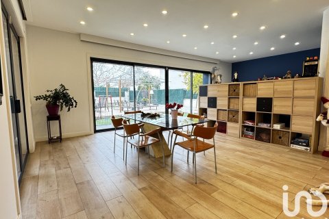 10 bedrooms house for sale in Cubelles, Barcelona, Catalonia, Spain № 4934