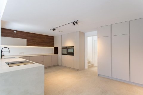 Купить дом в Аренис де Мар, Испания с 5 комнат, № 1341 - фото 14