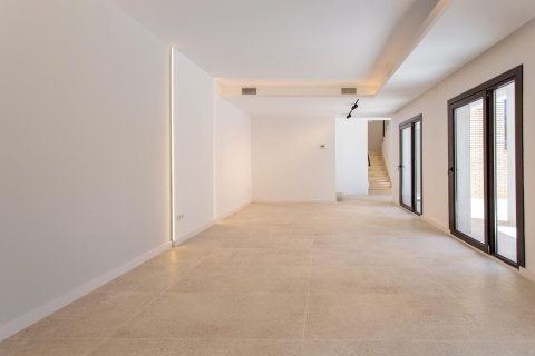 Купить дом в Аренис де Мар, Испания с 5 комнат, № 1341 - фото 11