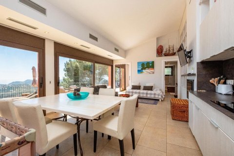 Купить дом в Бегур, Испания с 7 комнат, № 1345 - фото 8