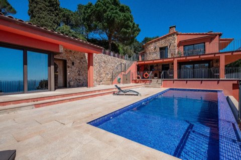 Купить дом в Бегур, Испания с 7 комнат, № 1345 - фото 21