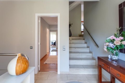 Купить дом в Алелья, Испания с 5 комнат, № 1343 - фото 3