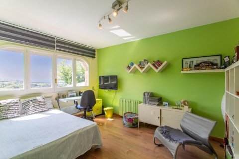 Купить дом в Алелья, Испания с 5 комнат, № 1343 - фото 16