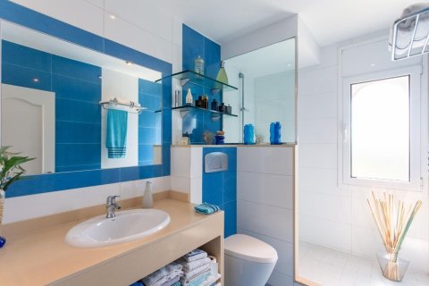 Купить дом в Алелья, Испания с 5 комнат, № 1343 - фото 18