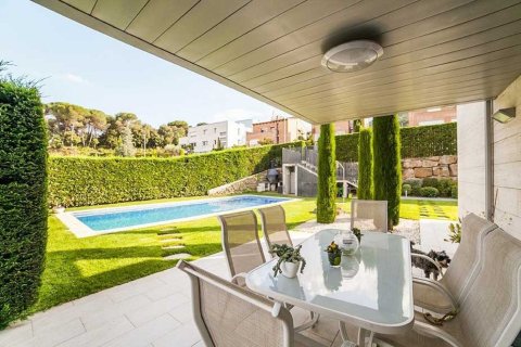 Дом с 5 спальнями в Вальроманесе, Барселона, Каталония, Испания № 1344