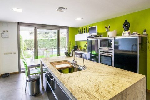 Купить дом в Вальроманес, Испания с 6 комнат, № 1344 - фото 9