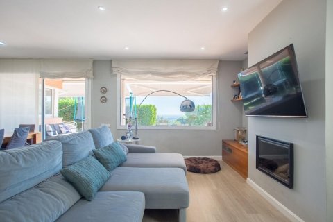 Купить дом в Сан-Висенс де Монтальт, Испания с 6 комнат, № 1342 - фото 11