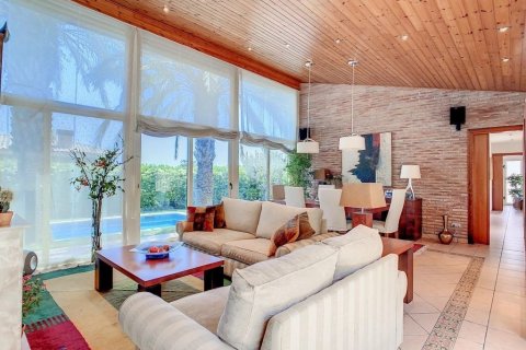 5 chambres house à vendre à Sant Pol de Mar, Barcelona, Catalonia, Spain № 1340 - photo 11