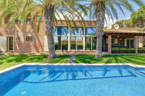 5 chambres house à vendre à Sant Pol de Mar, Barcelona, Catalonia, Spain № 1340 - photo 5