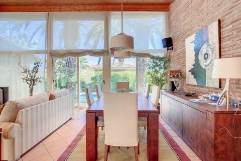 5 chambres house à vendre à Sant Pol de Mar, Barcelona, Catalonia, Spain № 1340 - photo 13