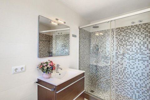 5 chambres house à vendre à Sant Pol de Mar, Barcelona, Catalonia, Spain № 1340 - photo 2