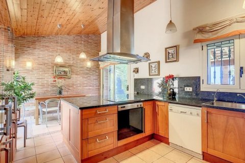 5 chambres house à vendre à Sant Pol de Mar, Barcelona, Catalonia, Spain № 1340 - photo 14