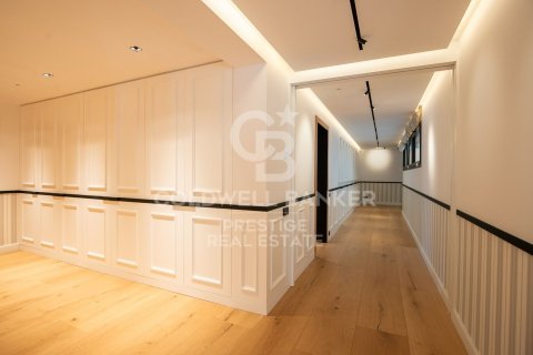 5 bedrooms apartment for sale in Barcelona, Catalonia, Spain № 5796 - photo 25