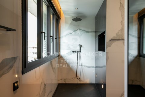 5 bedrooms apartment for sale in Barcelona, Catalonia, Spain № 5796 - photo 17