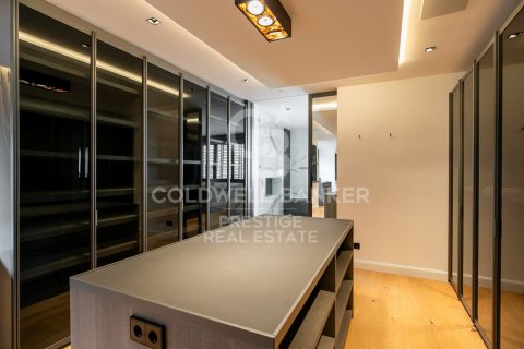 5 bedrooms apartment for sale in Barcelona, Catalonia, Spain № 5796 - photo 22