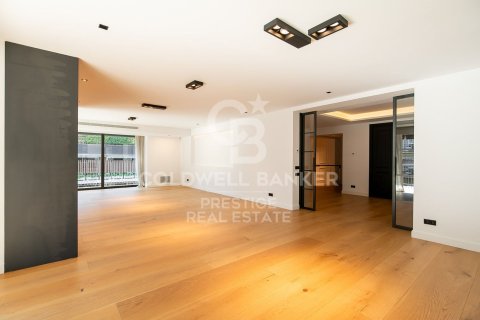 5 bedrooms apartment for sale in Barcelona, Catalonia, Spain № 5796 - photo 5