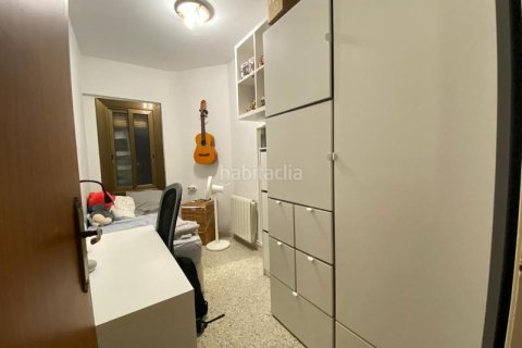 Купить квартиру в Сант-Андреу, Барселона, Испания с 4 спальни, 82м², № 3172 - фото 26