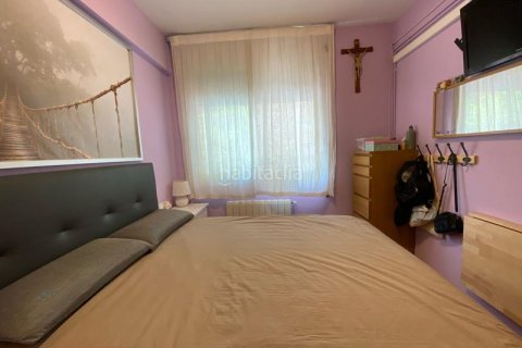 Купить квартиру в Сант-Андреу, Барселона, Испания с 4 спальни, 82м², № 3172 - фото 15