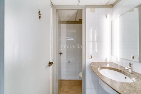 Купить офис в Сант-Андреу, Барселона, Испания студия, 253м², № 3174 - фото 11