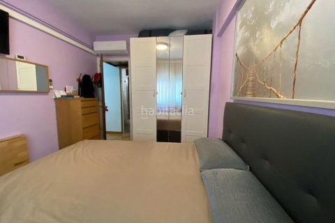 Купить квартиру в Сант-Андреу, Барселона, Испания с 4 спальни, 82м², № 3173 - фото 19