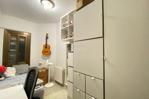 Купить квартиру в Сант-Андреу, Барселона, Испания с 4 спальни, 82м², № 3173 - фото 27