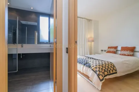 1 bedroom apartment for sale in Barcelona, Catalonia, Spain № 7099 - photo 12