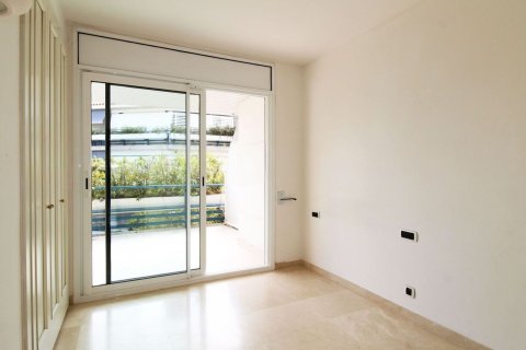 Apartamento de 3 dormitorios en venta en Sitges, Barcelona, Cataluña, Spain № 7103 - foto 21